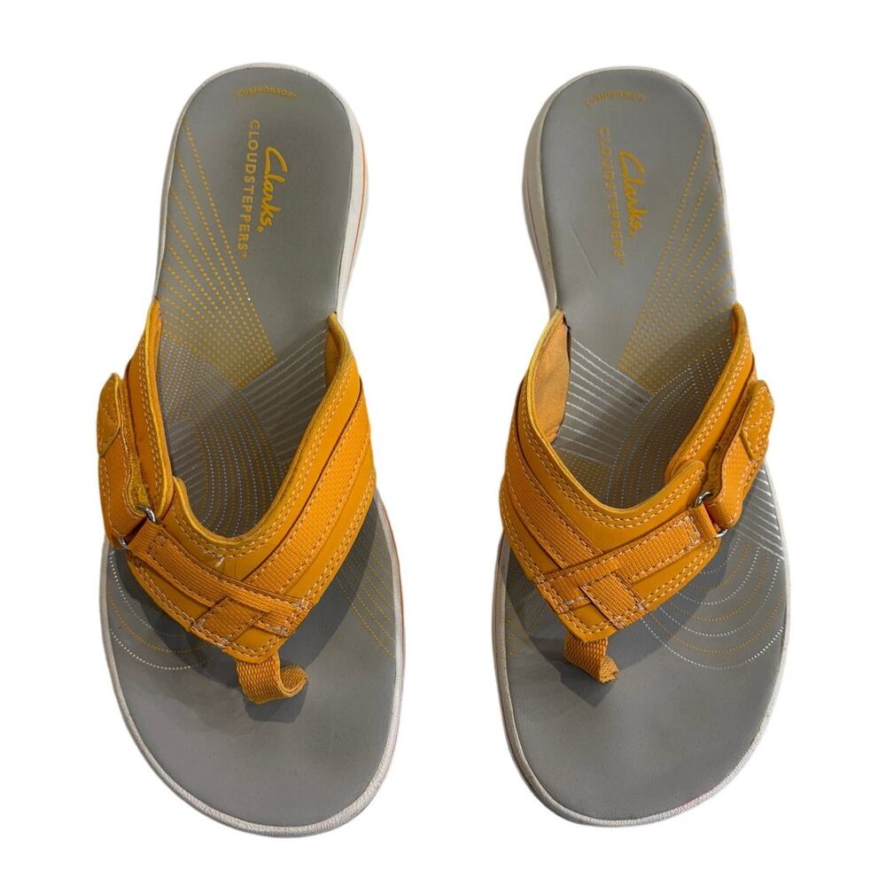 Clarks Cloudsteppers Breeze Sea Flip Flops Sandals Yellow Womens 9 Comfort